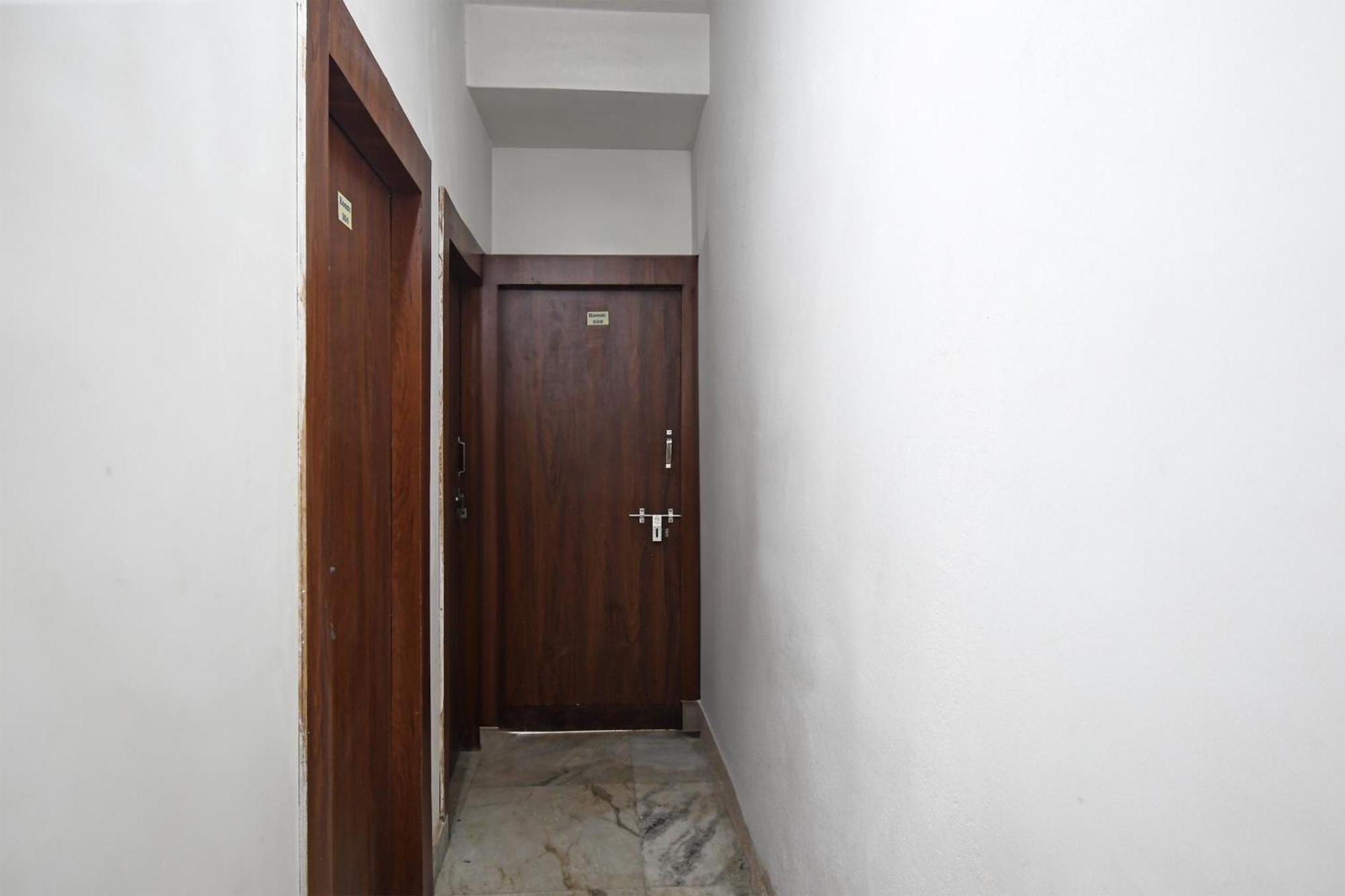 Oyo Hotel Chinar Park Calcutá Exterior foto